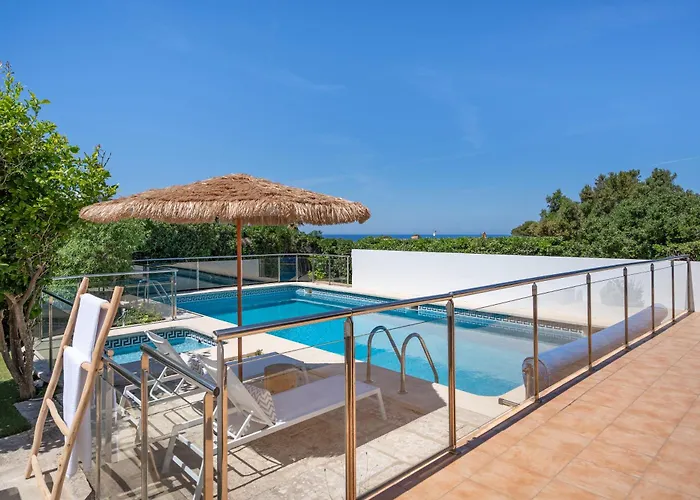 Bini Ezolea Villa Binibeca