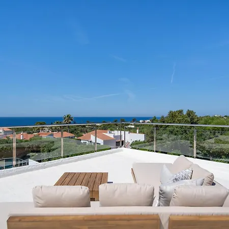 Βίλα Bini Ezolea *