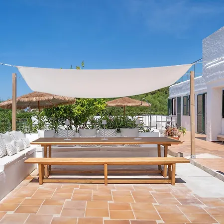 Βίλα Bini Ezolea