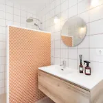 Bini Ezolea Binibeca