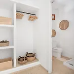 Bini Ezolea Villa *